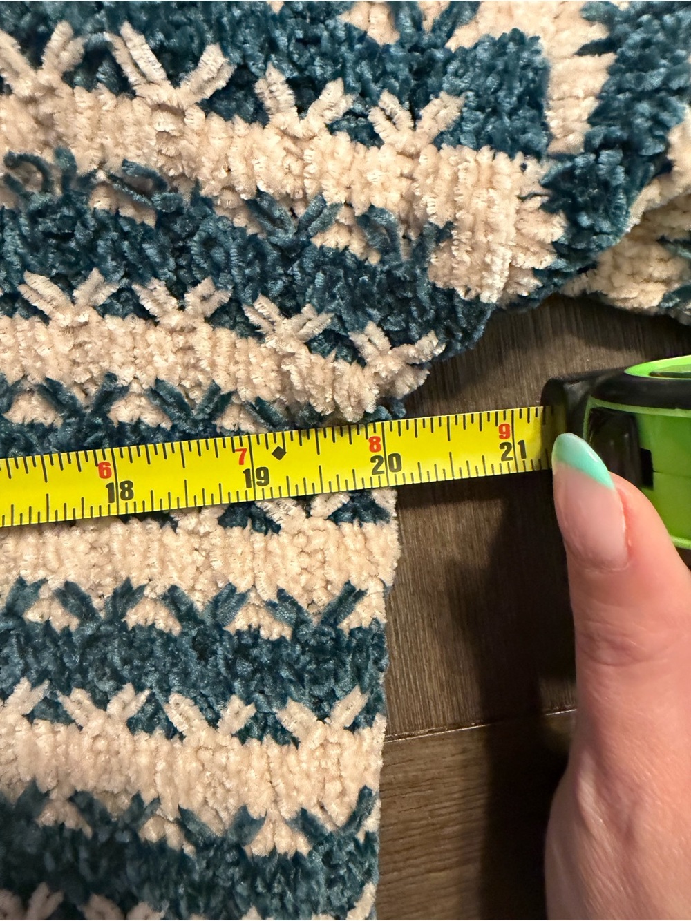 Harlow & Rose Women’s Large Teal Cream Chenille V Neck Striped Sweater Boho EUC - Picture 5 of 5